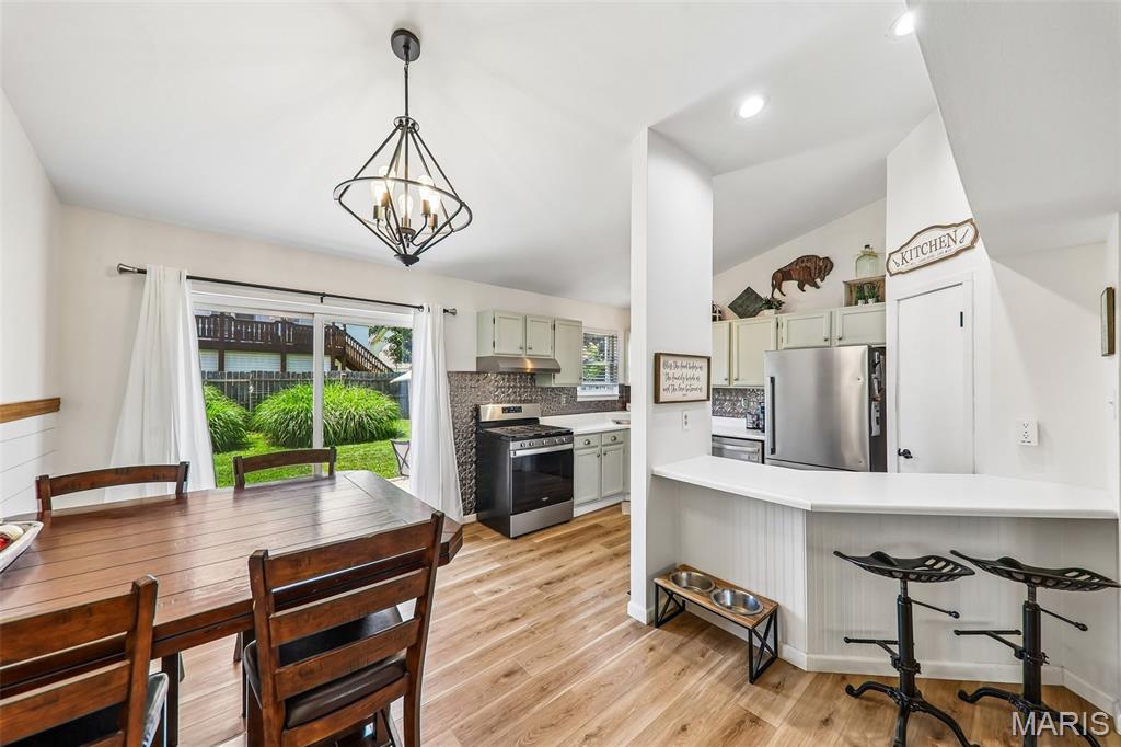 547 Schrader Farm Drive, St Peters, MO, 63376
