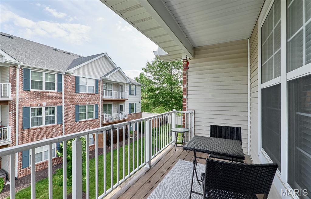 11087 Gravois Road #302, St Louis, MO, 63126