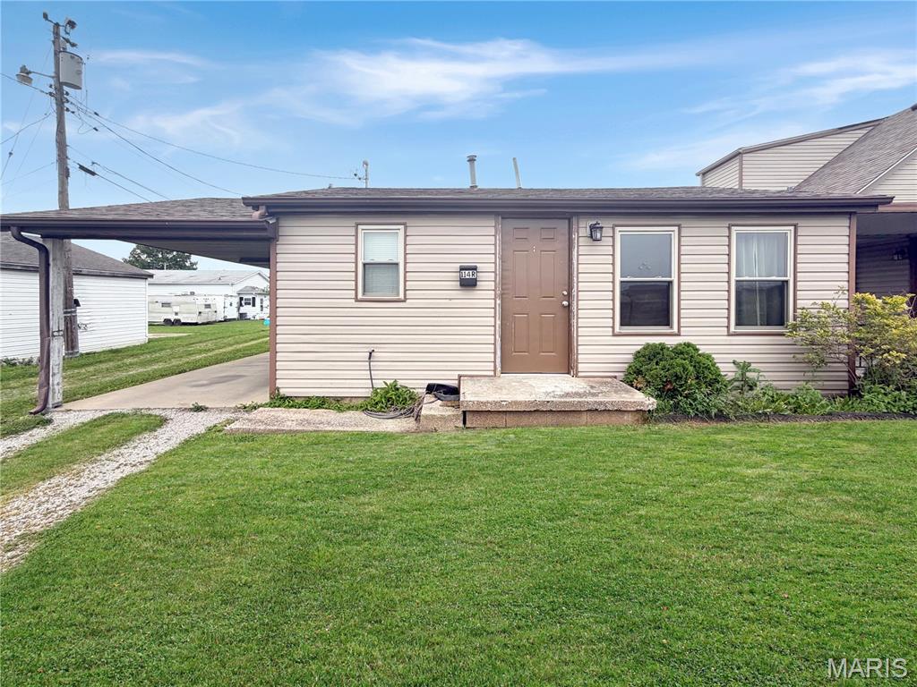 114 Park Avenue, Dupo, IL, 62239-1346