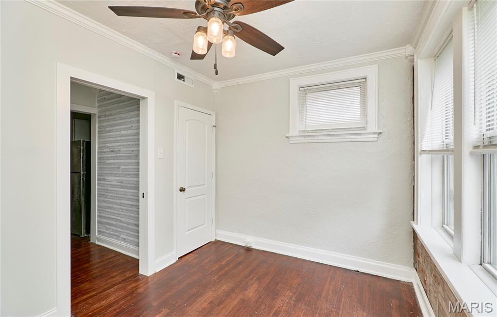 3541 Oregon Avenue, St Louis, MO, 63118