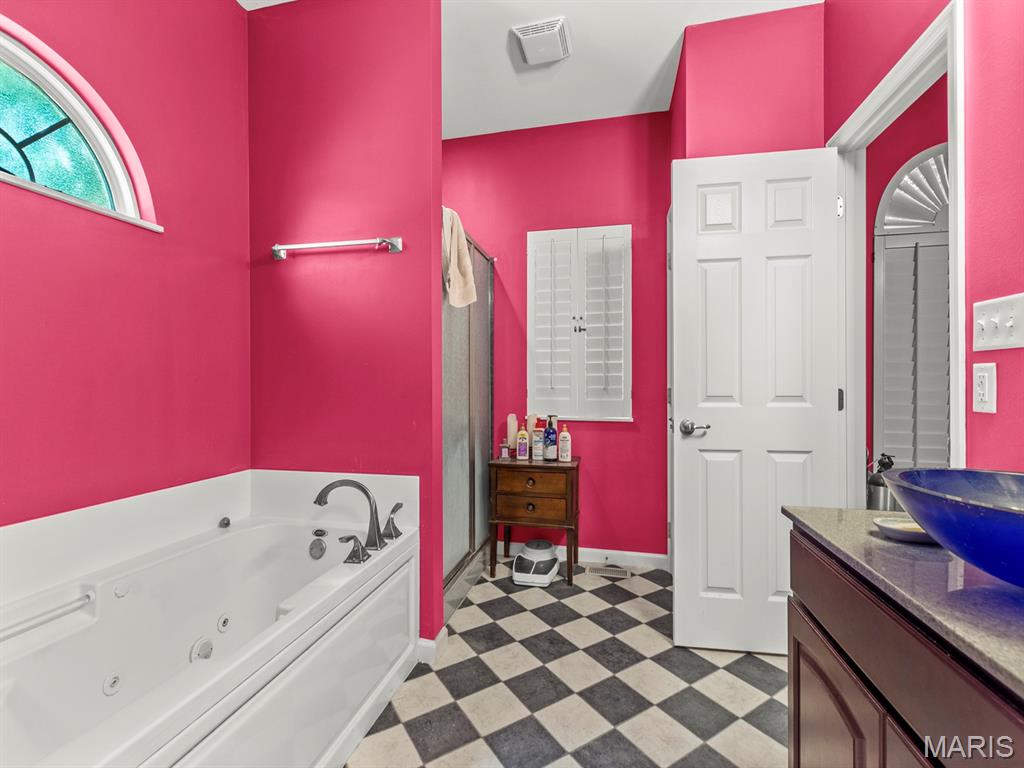 1515 Gedern Drive, Columbia, IL, 62236
