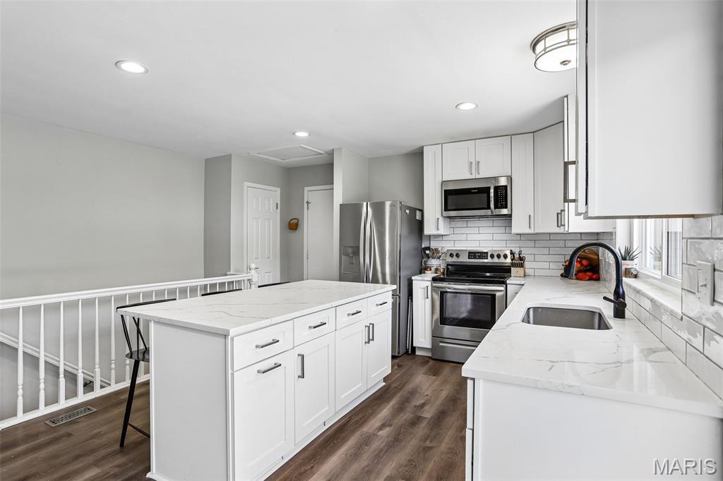 16471 Fullerton Meadows Drive, Wildwood, MO, 63011