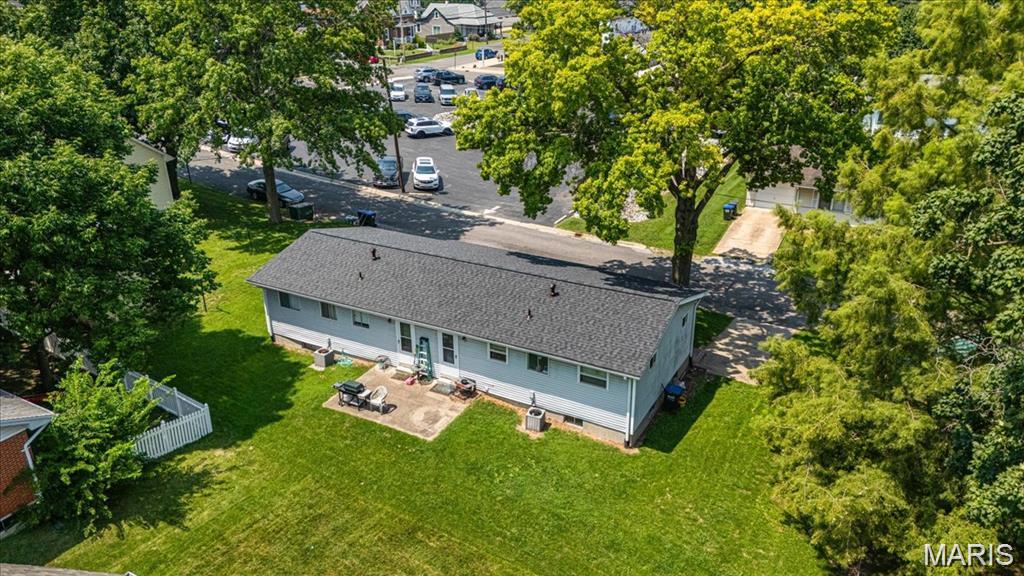 214 E Market Street, Columbia, IL, 62236-2224