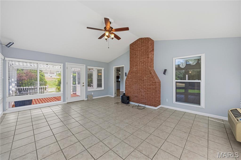 5326 Konarcik Road, Waterloo, IL, 62298-3138