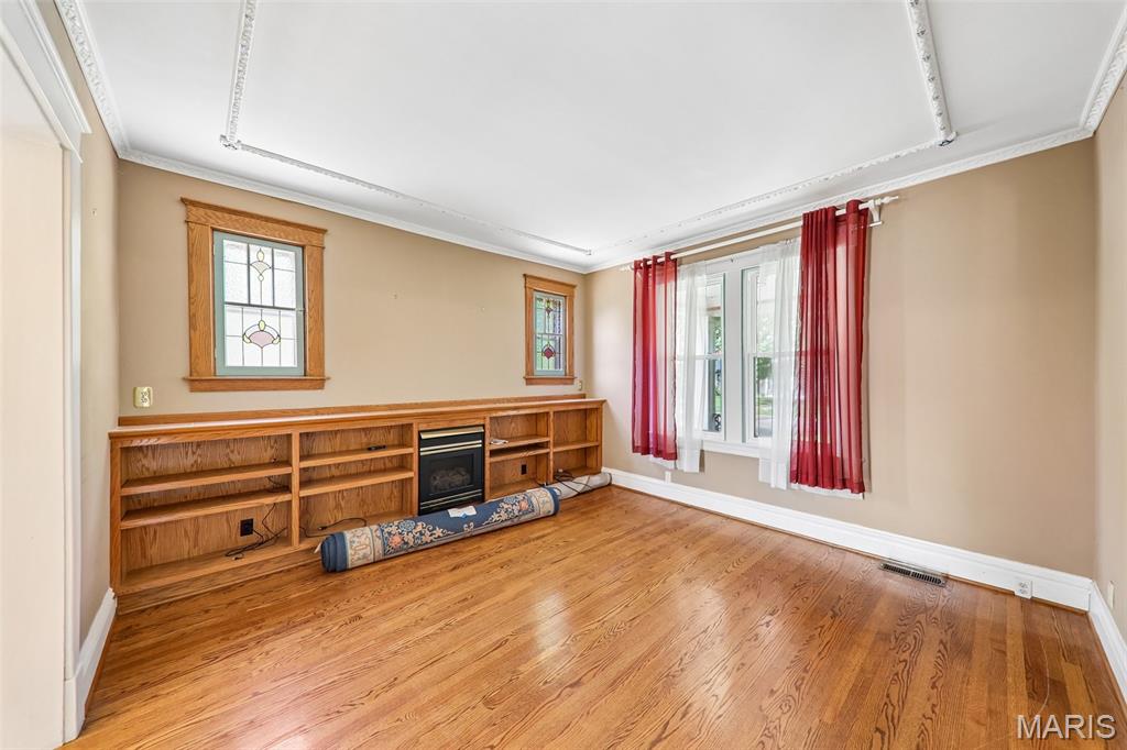 112 N Harrison Avenue, Kirkwood, MO, 63122