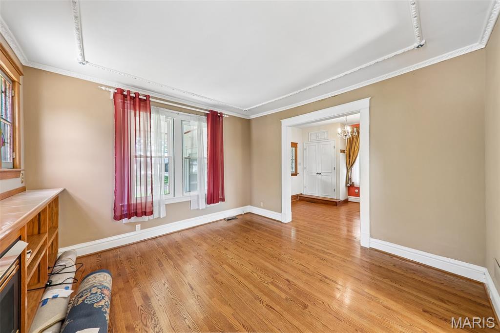 112 N Harrison Avenue, Kirkwood, MO, 63122