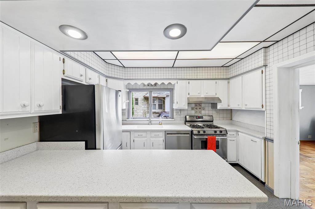 112 N Harrison Avenue, Kirkwood, MO, 63122