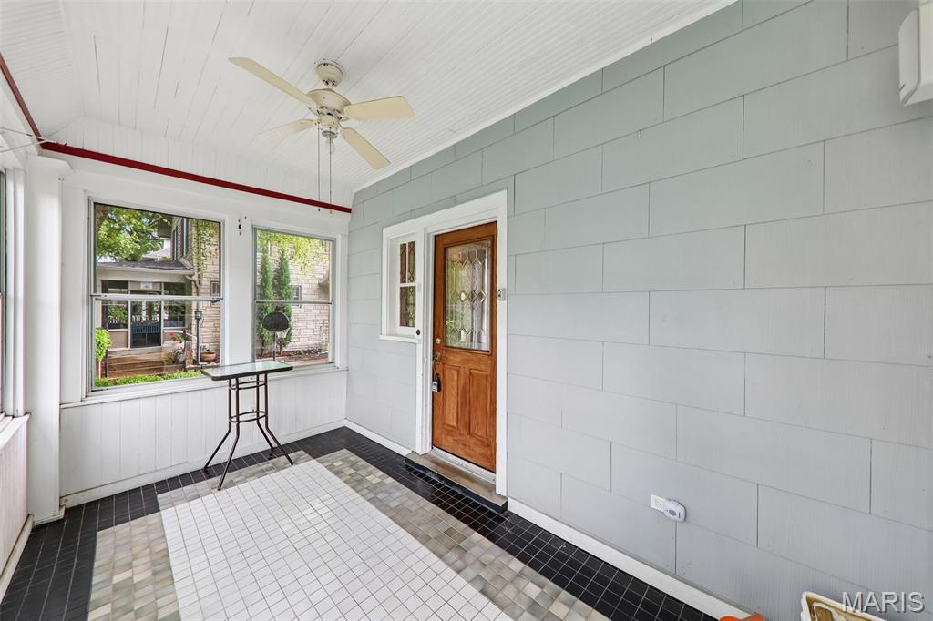 112 N Harrison Avenue, Kirkwood, MO, 63122