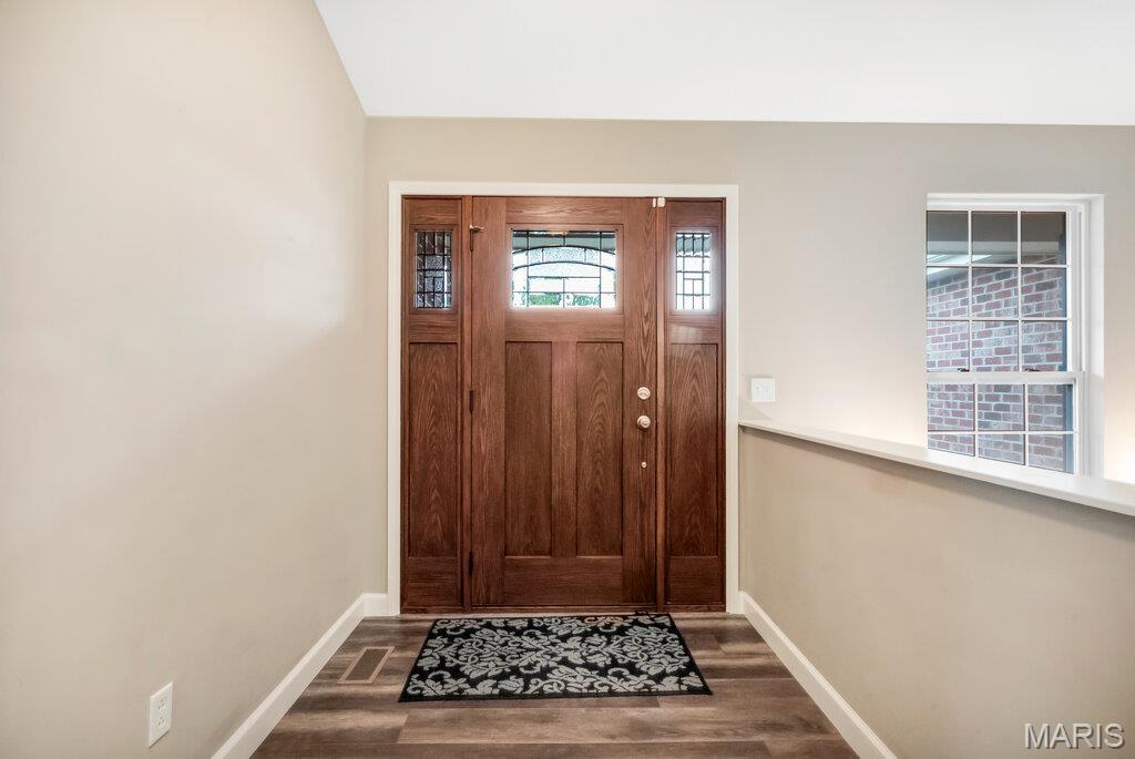 2350 Lake Shore Drive, Columbia, IL, 62236