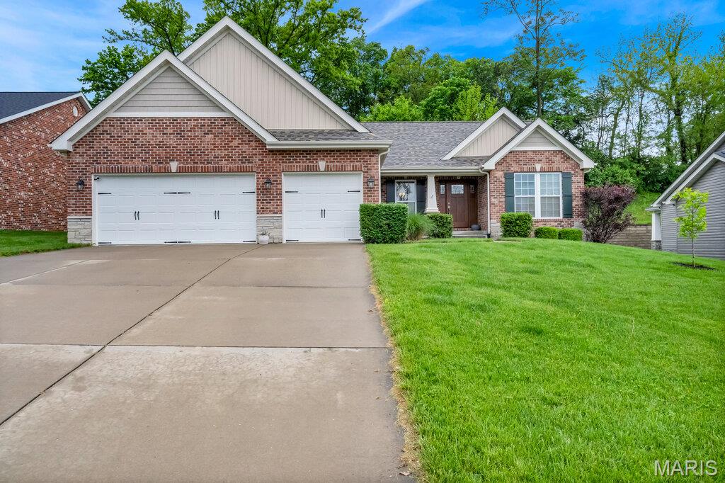 2350 Lake Shore Drive, Columbia, IL, 62236