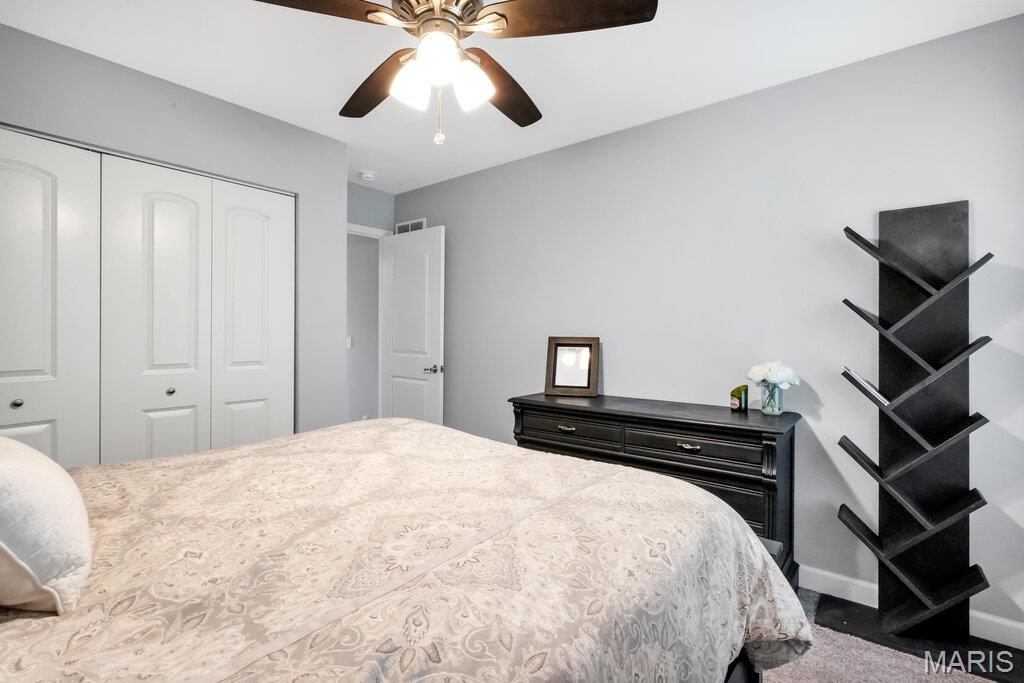2350 Lake Shore Drive, Columbia, IL, 62236