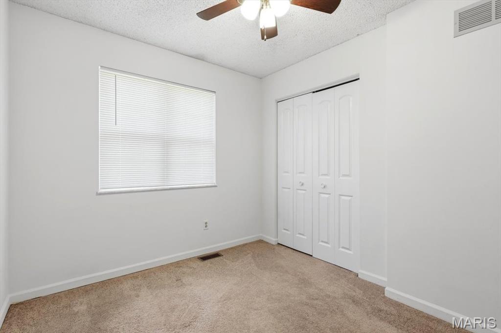 1736 Redbird Cove, St Louis, MO, 63144