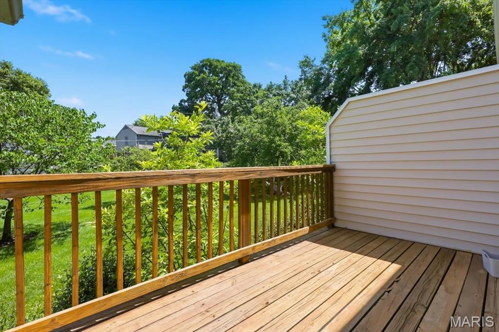 1736 Redbird Cove, St Louis, MO, 63144