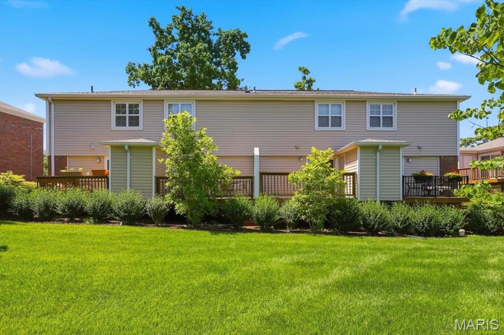1736 Redbird Cove, St Louis, MO, 63144