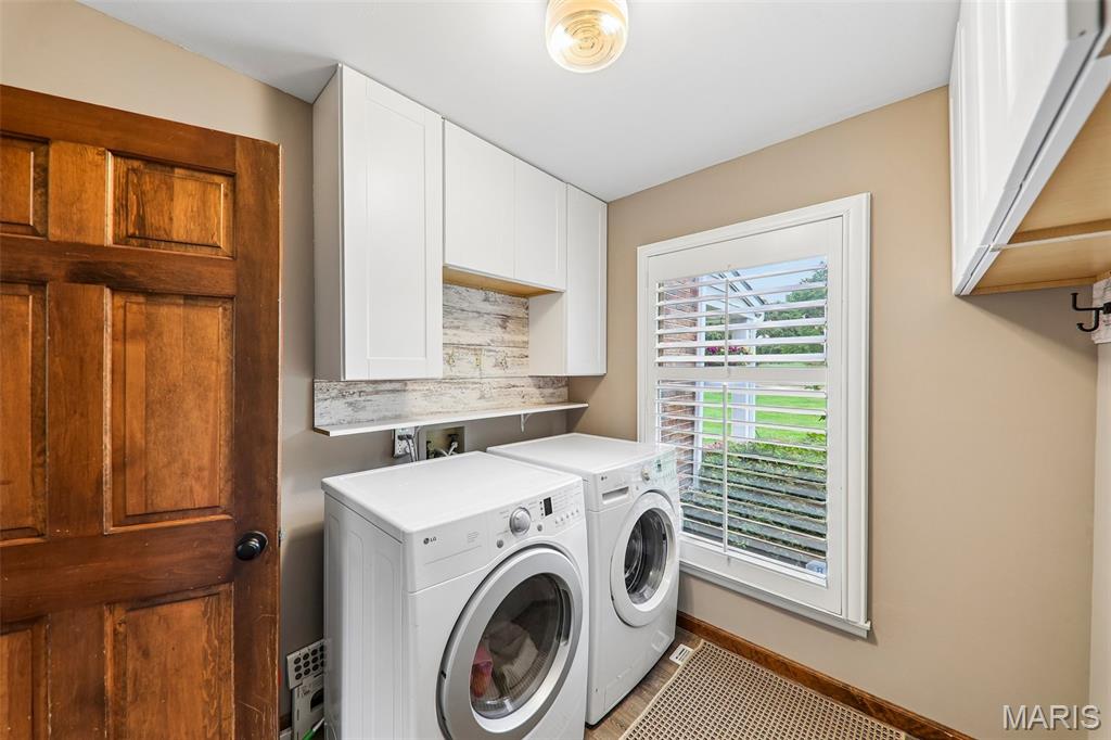 240 Whiting Lane, Chesterfield, MO, 63005