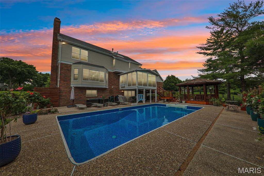 240 Whiting Lane, Chesterfield, MO, 63005