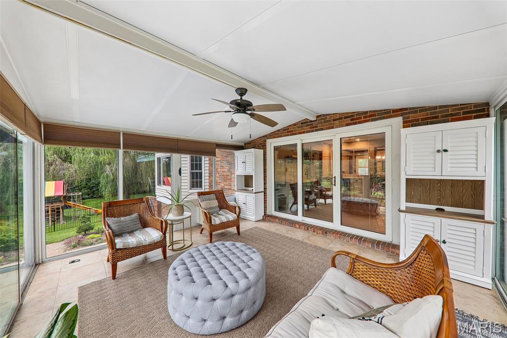 240 Whiting Lane, Chesterfield, MO, 63005