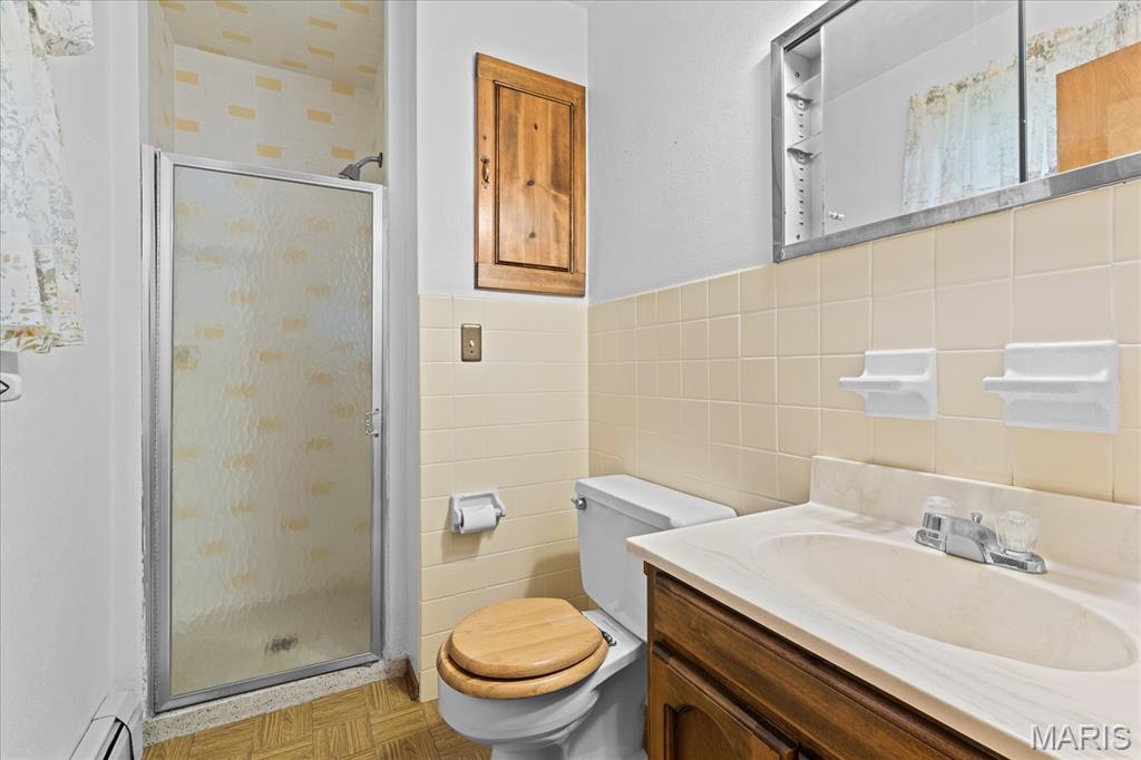 215 Lowell Drive, Columbia, IL, 62236