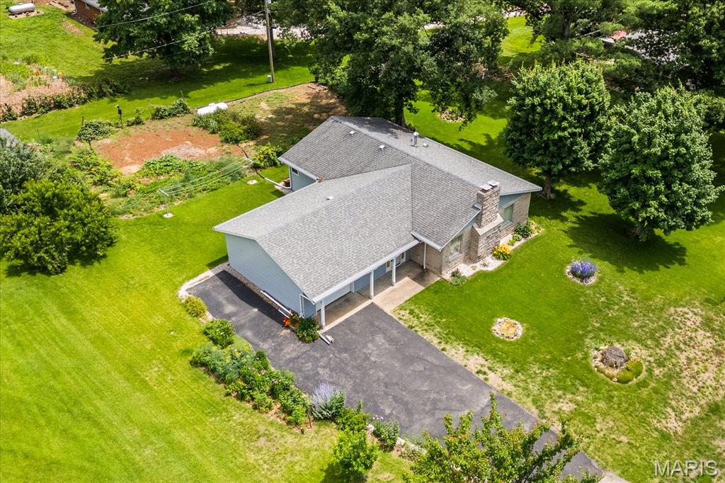 215 Lowell Drive, Columbia, IL, 62236