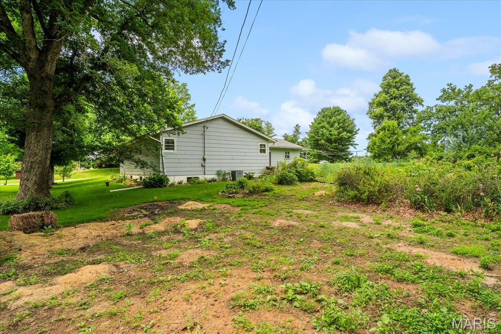 215 Lowell Drive, Columbia, IL, 62236