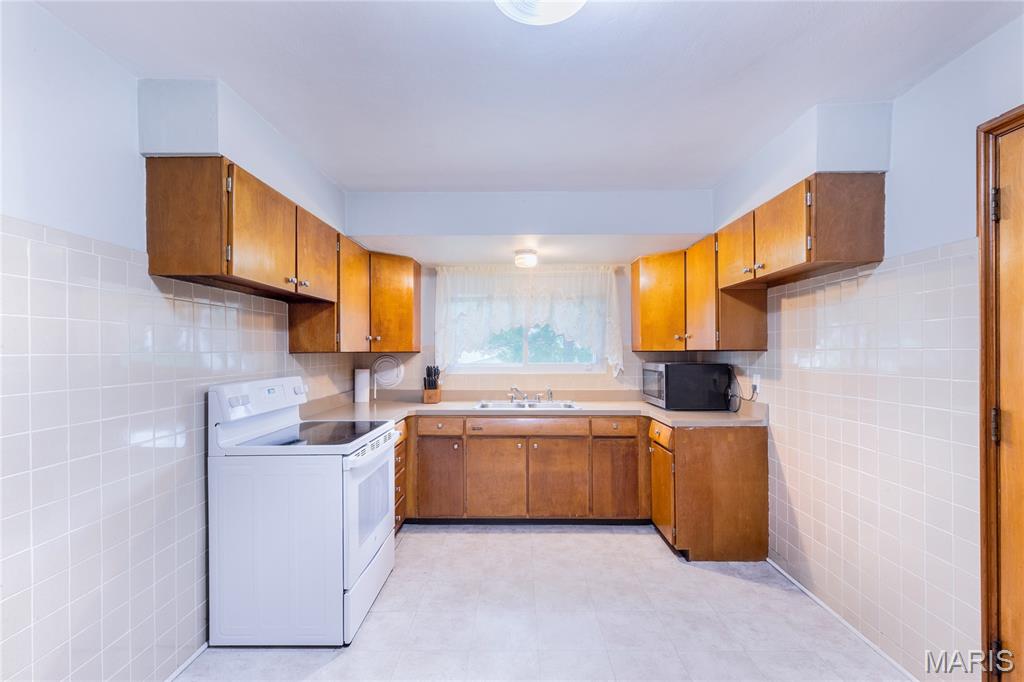 9965 Markhall Lane, Unincorporated, MO, 63123