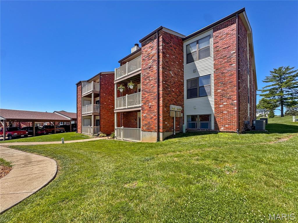 11 Meadow Ridge #D, Columbia, IL, 62236