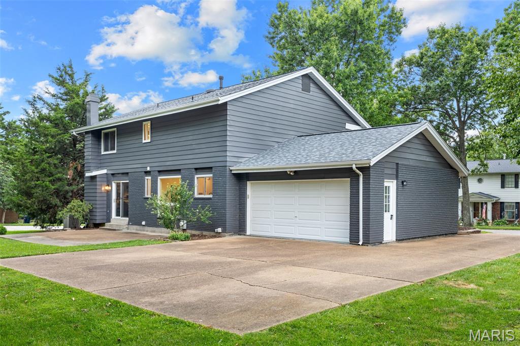 1010 Julianna Drive, Ballwin, MO, 63011