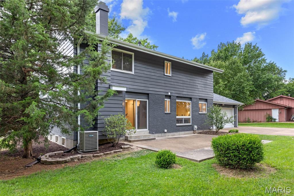 1010 Julianna Drive, Ballwin, MO, 63011