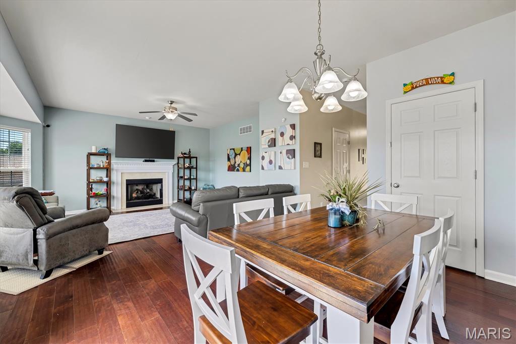 2 Doe Valley Court, O'Fallon, MO, 63366-1590
