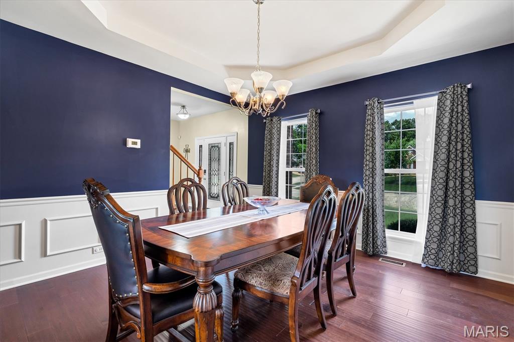 2 Doe Valley Court, O'Fallon, MO, 63366-1590