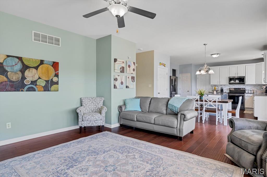 2 Doe Valley Court, O'Fallon, MO, 63366-1590