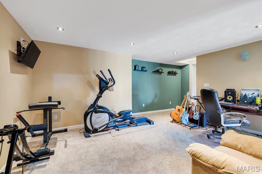 2 Doe Valley Court, O'Fallon, MO, 63366-1590