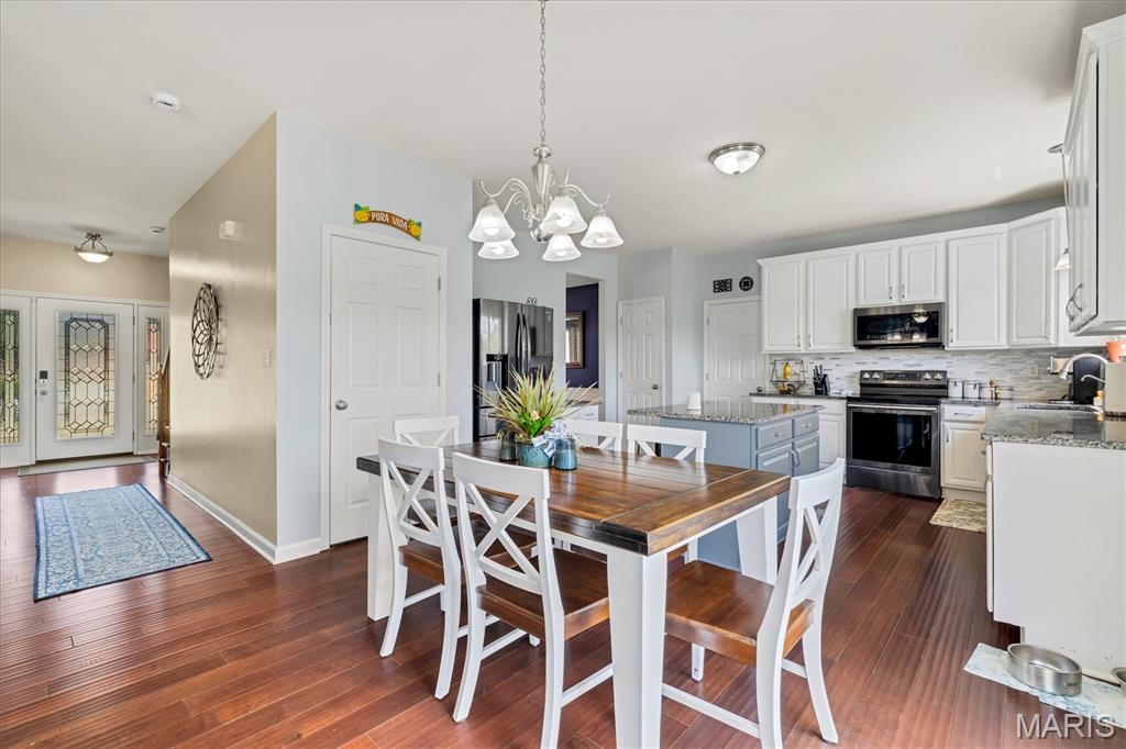 2 Doe Valley Court, O'Fallon, MO, 63366-1590