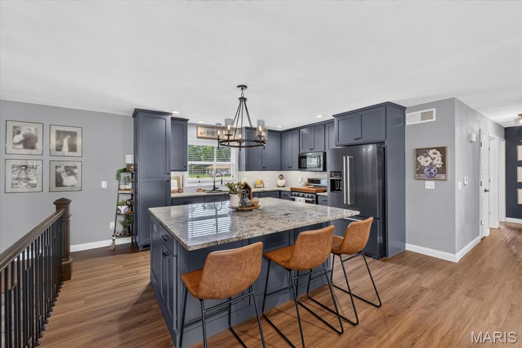 965 N Metter Avenue, Columbia, IL, 62236-1324
