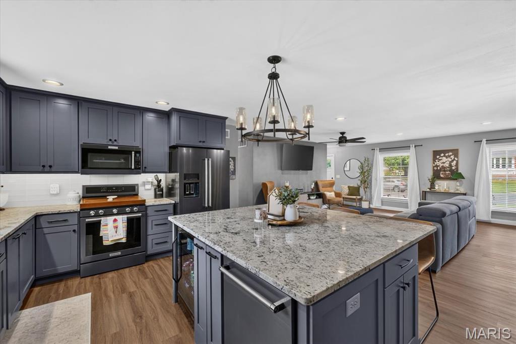 965 N Metter Avenue, Columbia, IL, 62236-1324