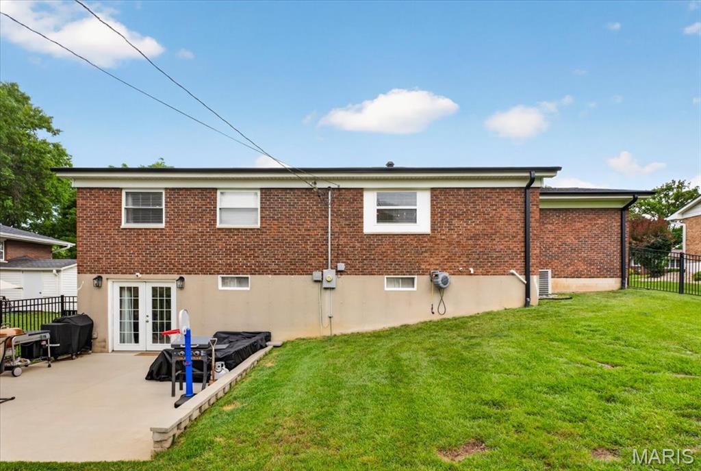 965 N Metter Avenue, Columbia, IL, 62236-1324