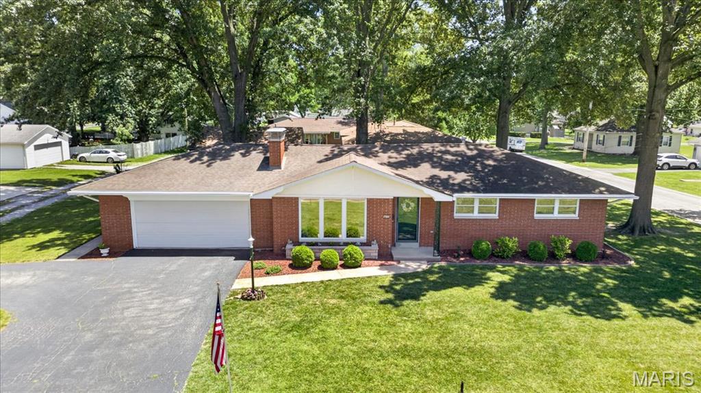 612 S Polk Street, Millstadt, IL, 62260-1328