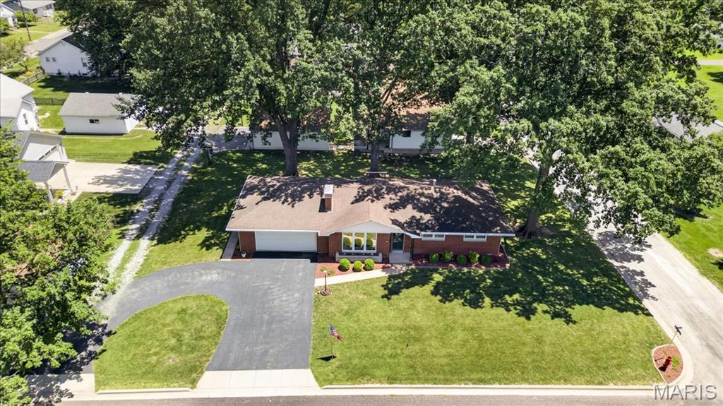 612 S Polk Street, Millstadt, IL, 62260-1328