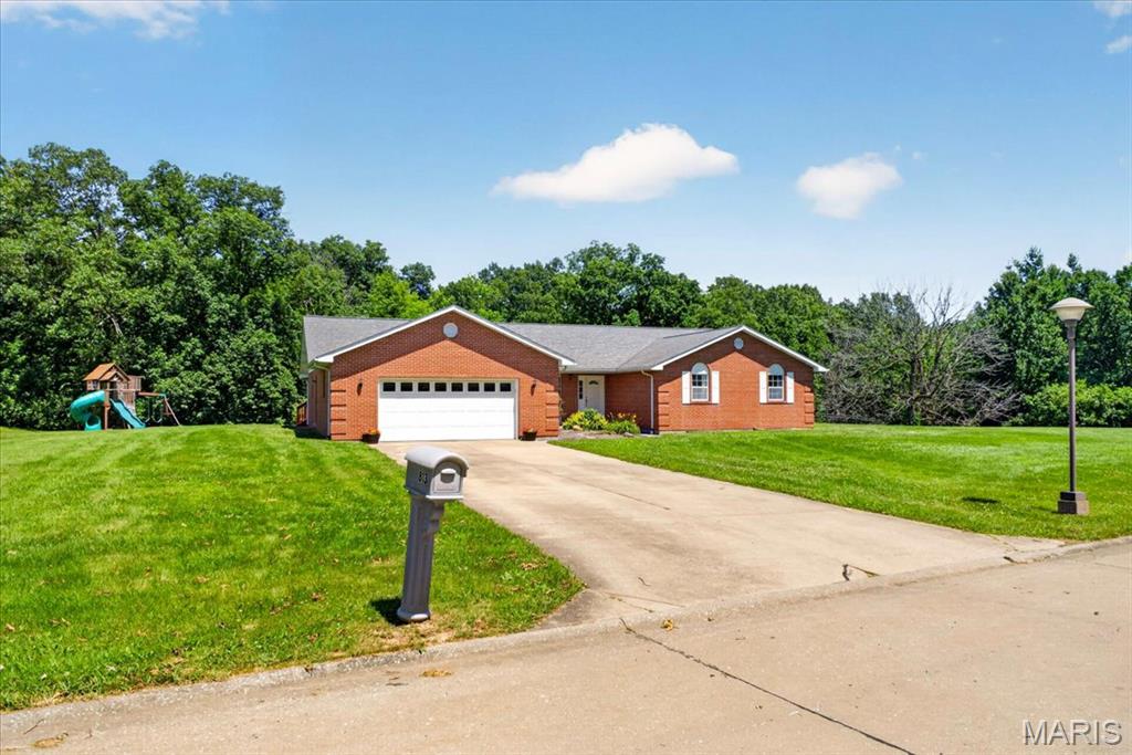 813 E Haven Drive, Waterloo, IL, 62298-2933