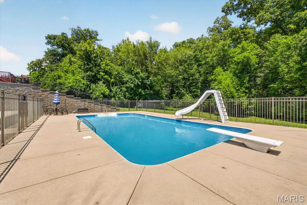 813 E Haven Drive, Waterloo, IL, 62298-2933