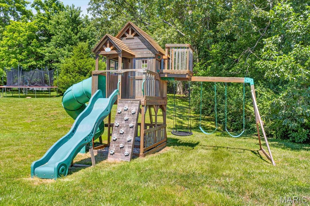 813 E Haven Drive, Waterloo, IL, 62298-2933