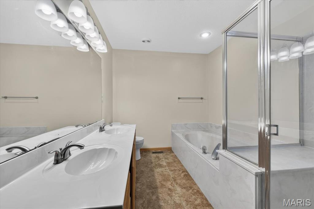 813 E Haven Drive, Waterloo, IL, 62298-2933