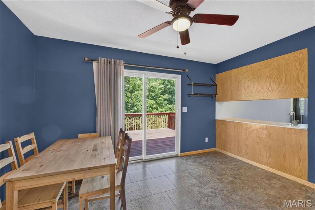 813 E Haven Drive, Waterloo, IL, 62298-2933
