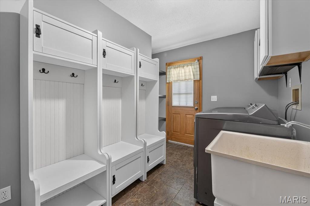 813 E Haven Drive, Waterloo, IL, 62298-2933