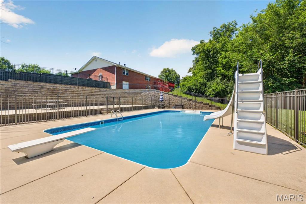 813 E Haven Drive, Waterloo, IL, 62298-2933