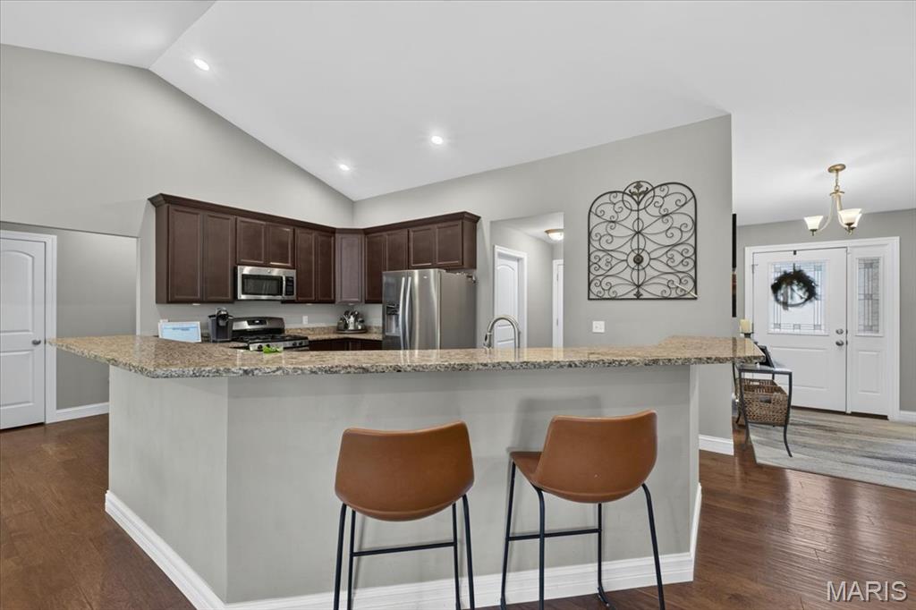 607 W Laura Court, Columbia, IL, 62236-4177