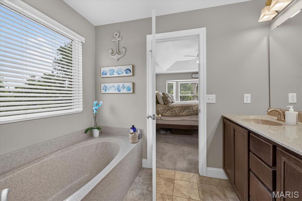 607 W Laura Court, Columbia, IL, 62236-4177