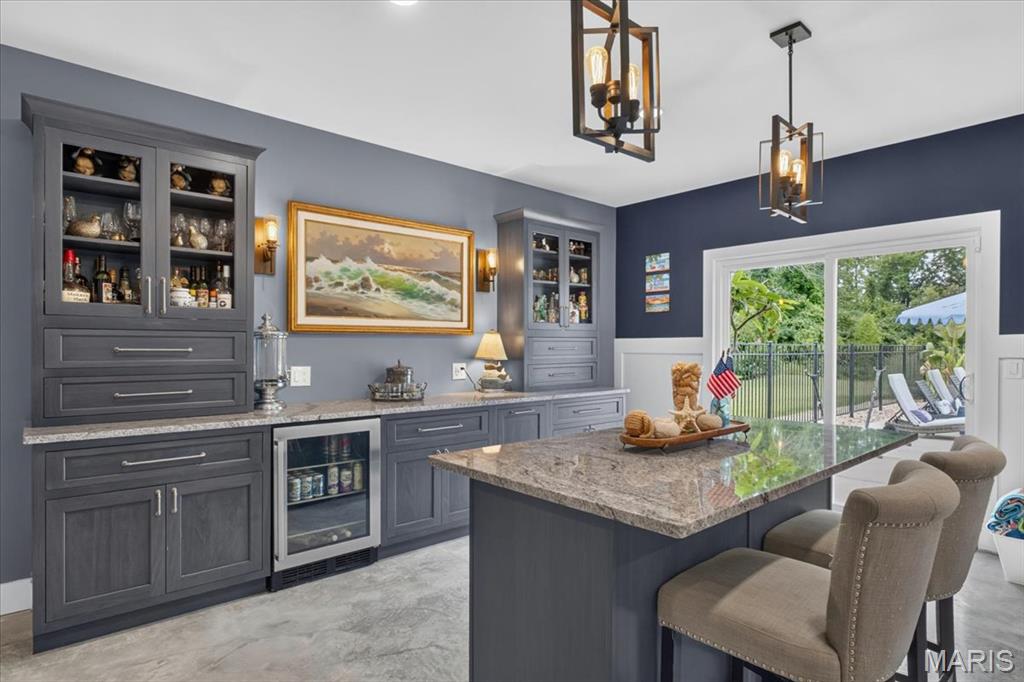 607 W Laura Court, Columbia, IL, 62236-4177