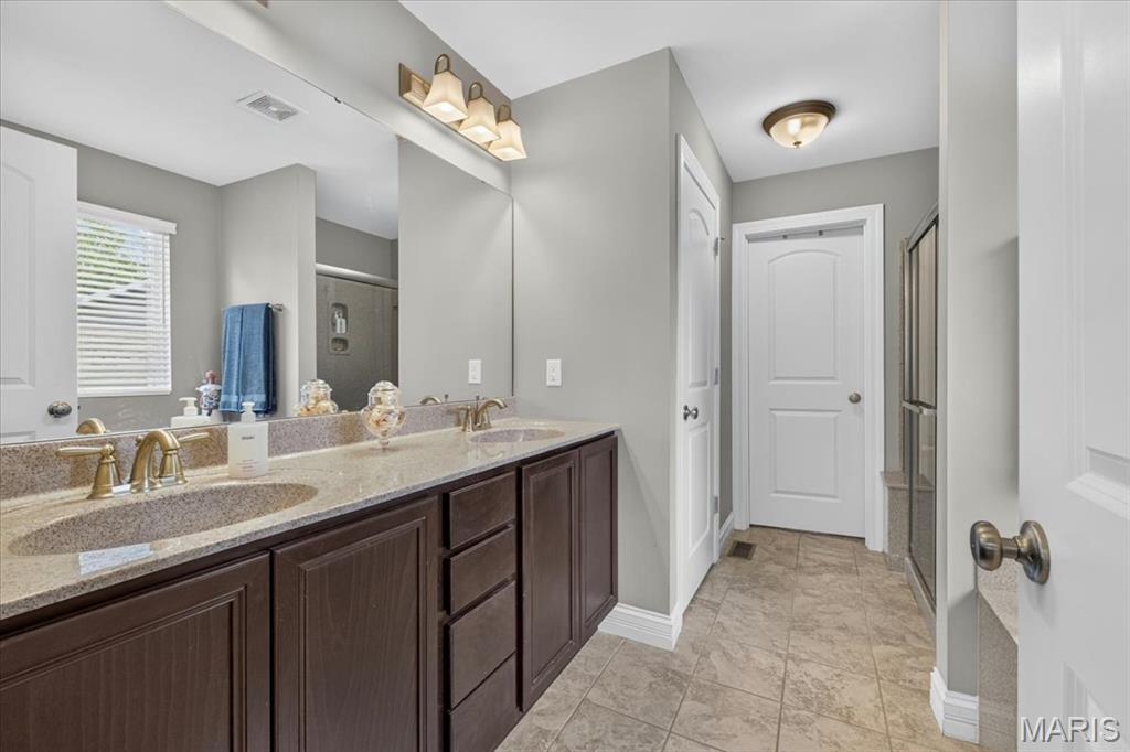 607 W Laura Court, Columbia, IL, 62236-4177