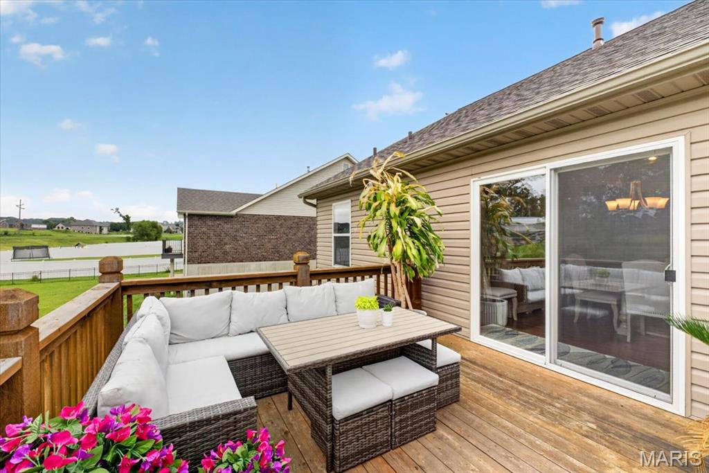 607 W Laura Court, Columbia, IL, 62236-4177